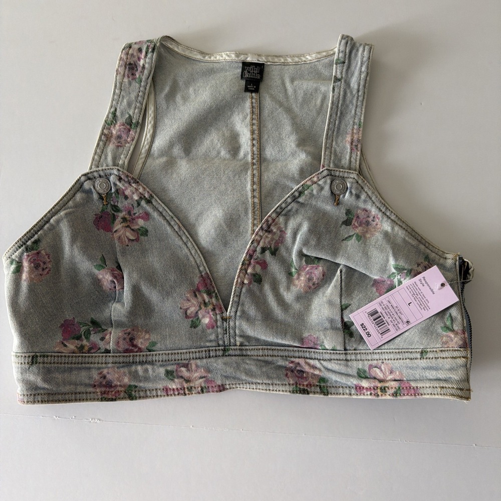 Wild Fable Womens Cropped Denim Vest Light Wash Floral Size L NWT 1644